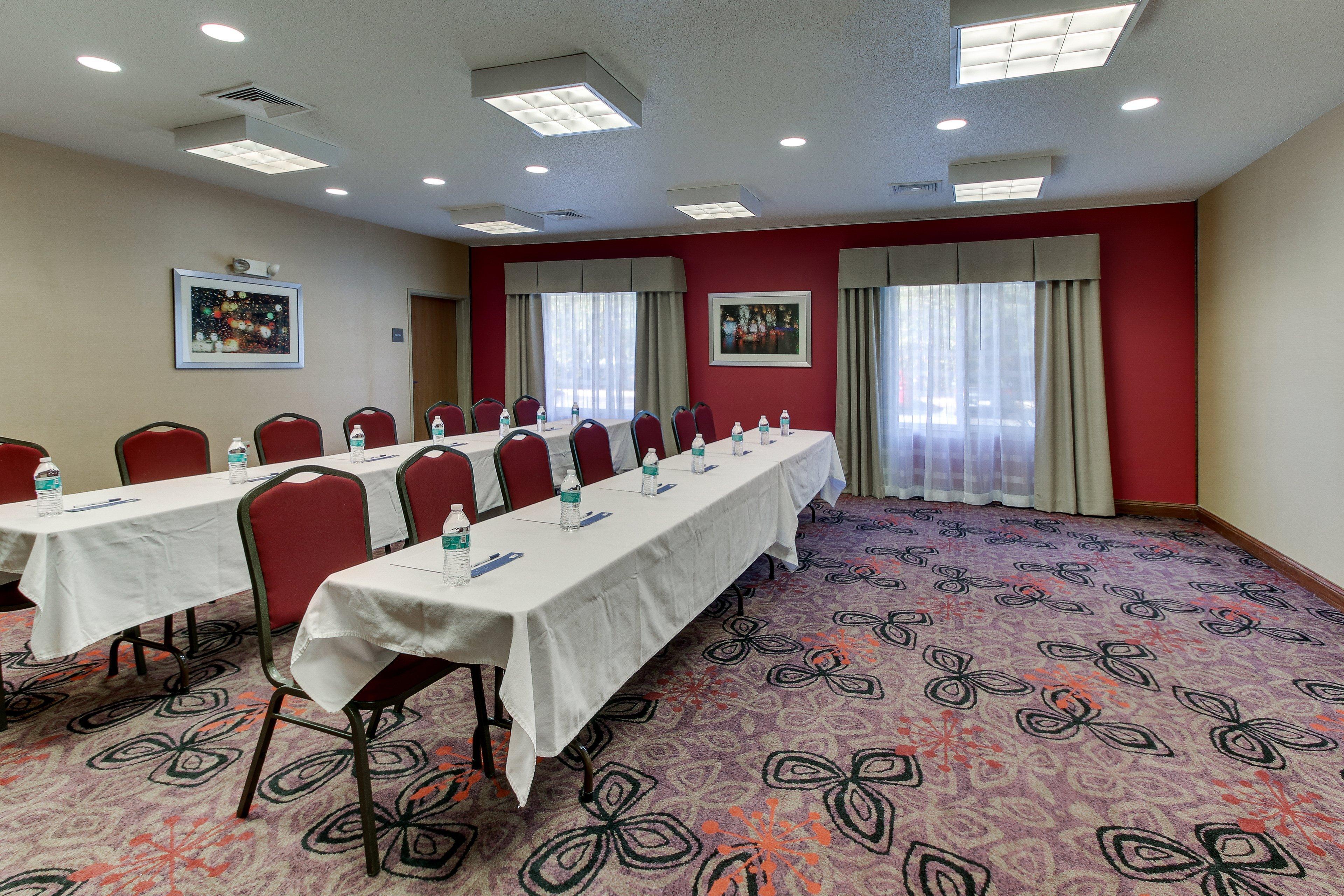Holiday Inn Express Hotel & Suites Lancaster-Lititz By Ihg Zewnętrze zdjęcie
